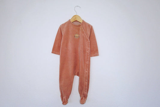 Babygrow c/ pés para Bebé Menina de 6 - 9 meses | Clobies