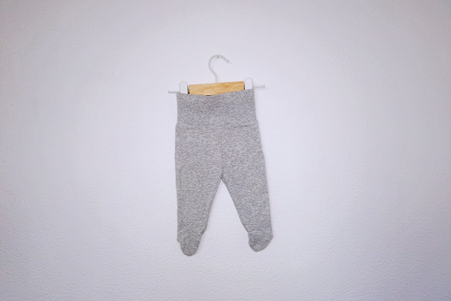 Calças c/ pés para Bebé Menina, Bebé Menino de 1 - 3 meses | Clobies