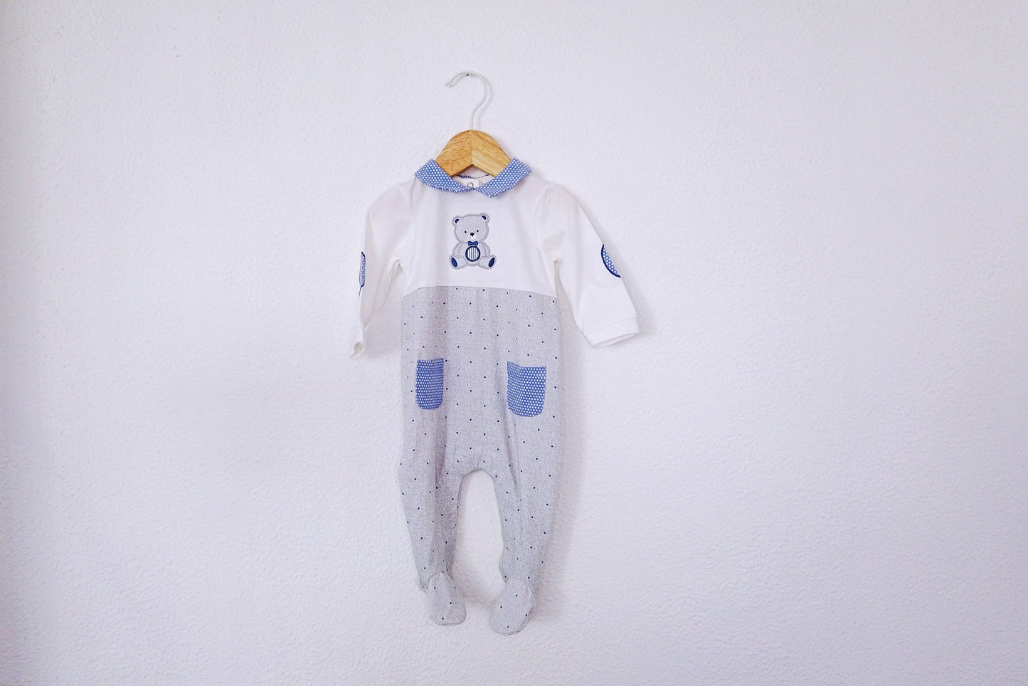 Babygrow c/ pés para Bebé Menino de 1 - 3 meses | Clobies