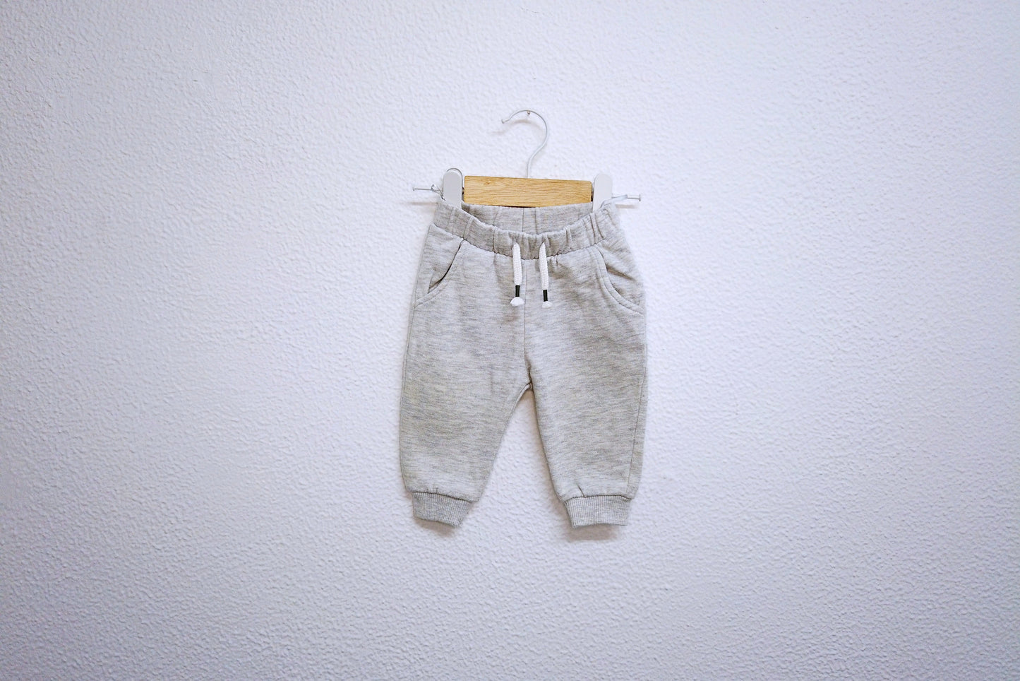 Calças moletão (fato treino) para Bebé Menina, Bebé Menino de 3 - 6 meses | Clobies