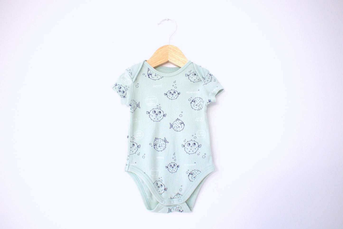 Body manga curta ▪️ Bebé 3 - 6 meses