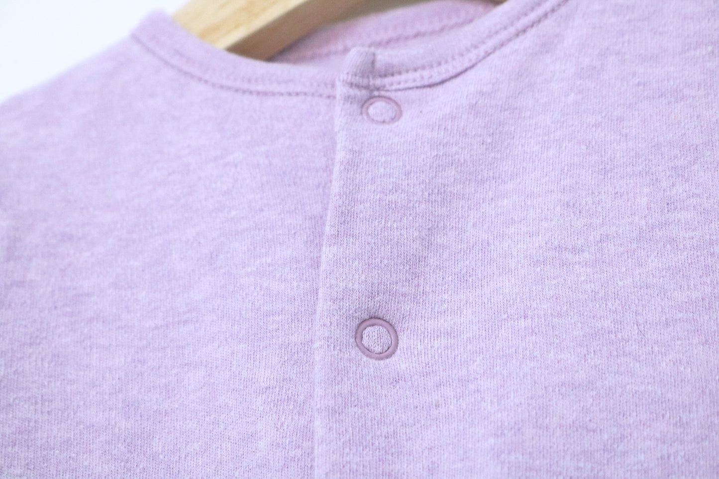 Babygrow c/ pés para Bebé Menina de 3 - 6 meses | Clobies