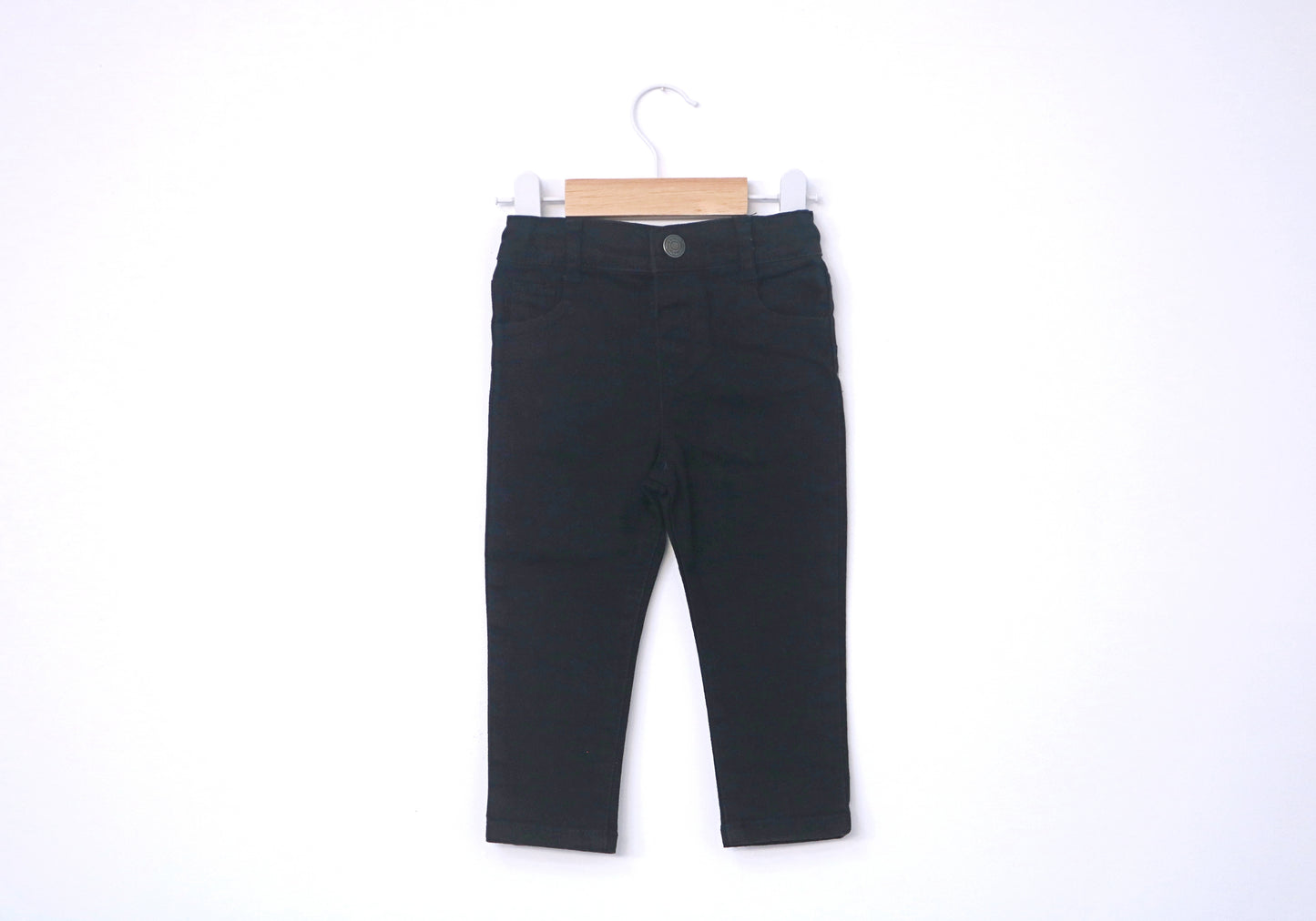Calças de ganga (jeans) ▪️ Bebé 6 - 9 meses