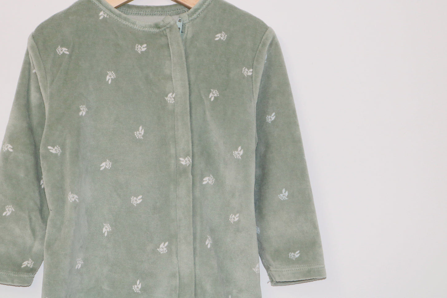 Babygrow c/ pés para Bebé Menina, Bebé Menino de 6 - 9 meses | Clobies