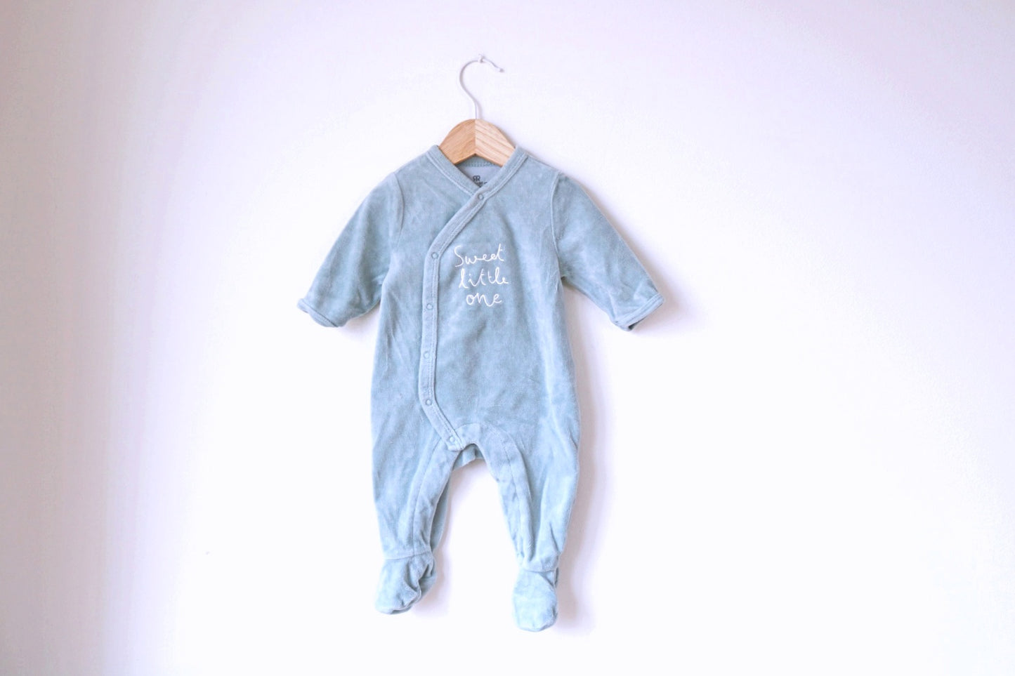 Babygrow c/ pés ▪️ Bebé 1 - 3 meses