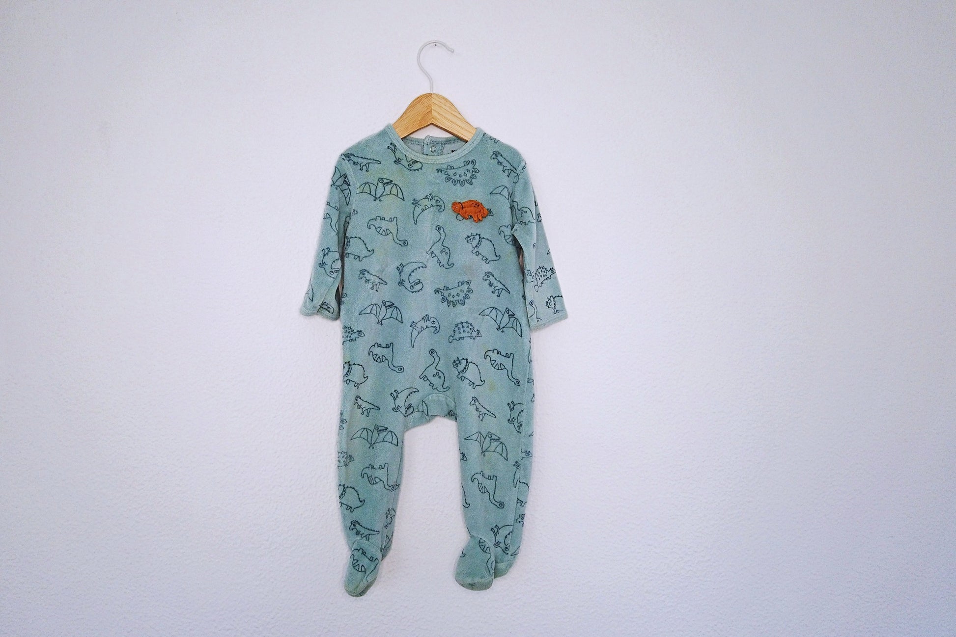 Babygrow c/ pés para Bebé Menino de 6 - 9 meses | Clobies