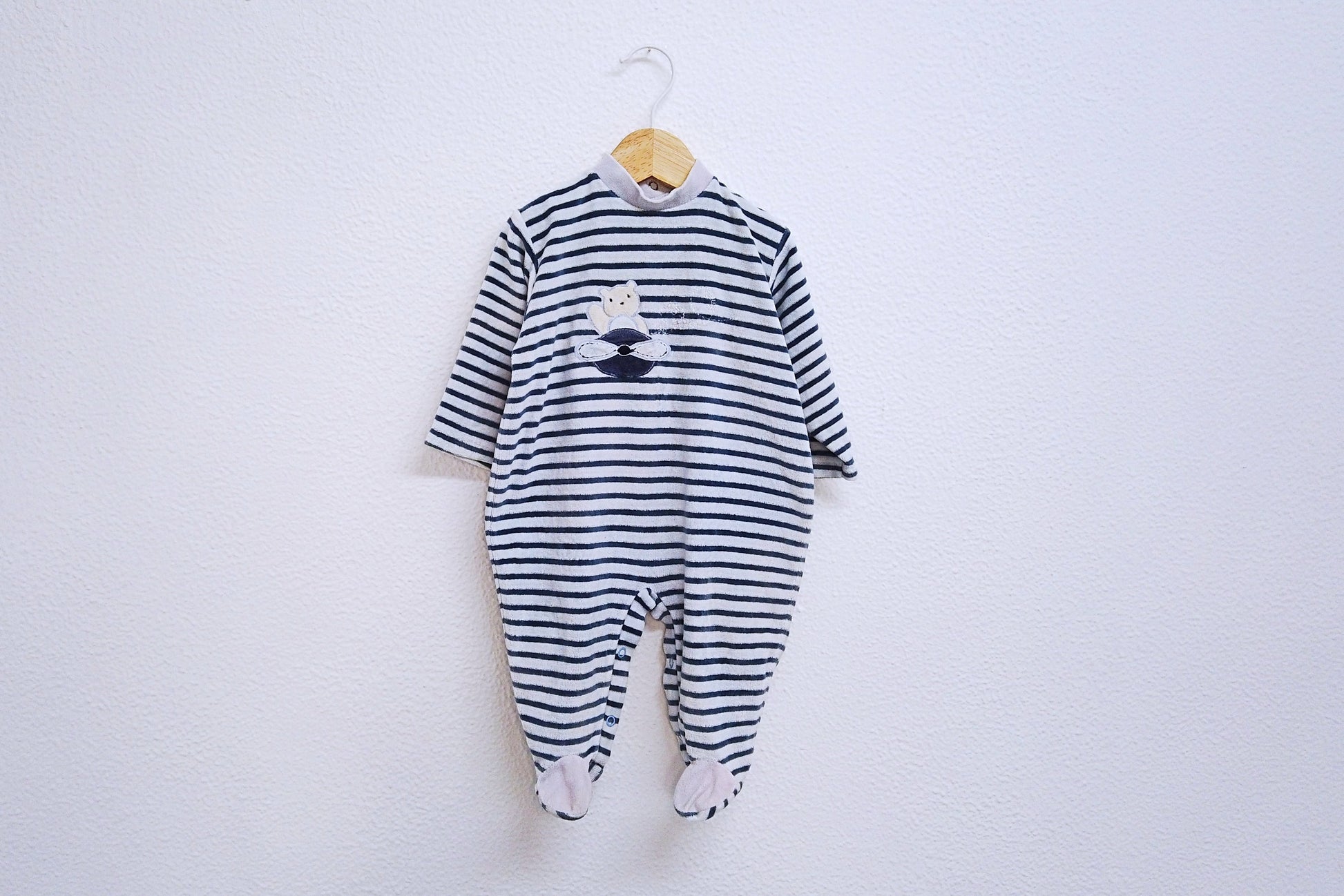 Babygrow c/ pés para Bebé Menino de 1 - 3 meses | Clobies