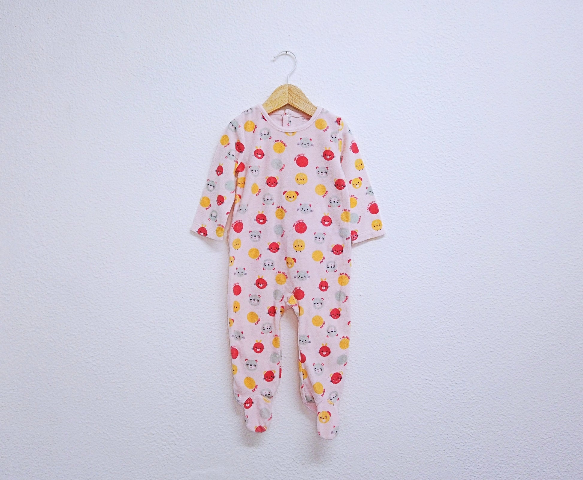 Babygrow c/ pés para Bebé Menina de 6 - 9 meses | Clobies