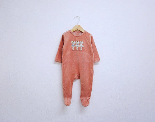 Babygrow c/ pés para Bebé Menina de 6 - 9 meses | Clobies
