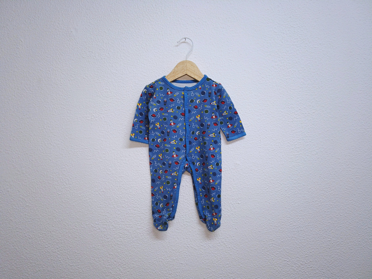 Babygrow c/ pés para Bebé Menino de 0/1 meses | Clobies