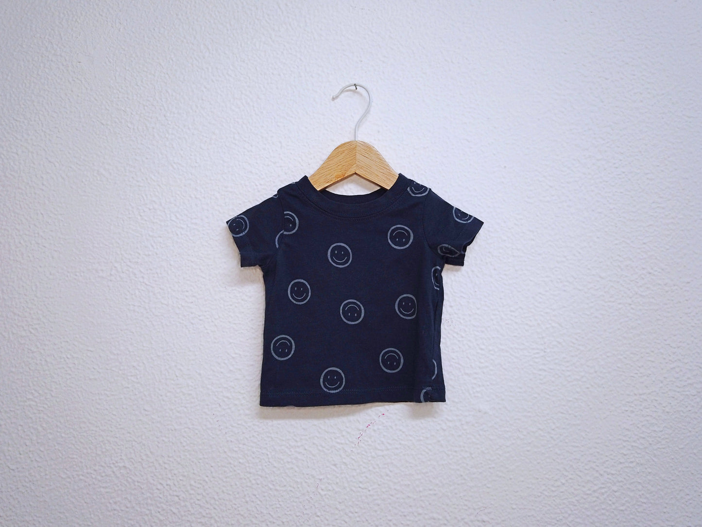 T-shirt para Bebé Menina, Bebé Menino de 0 meses | Clobies