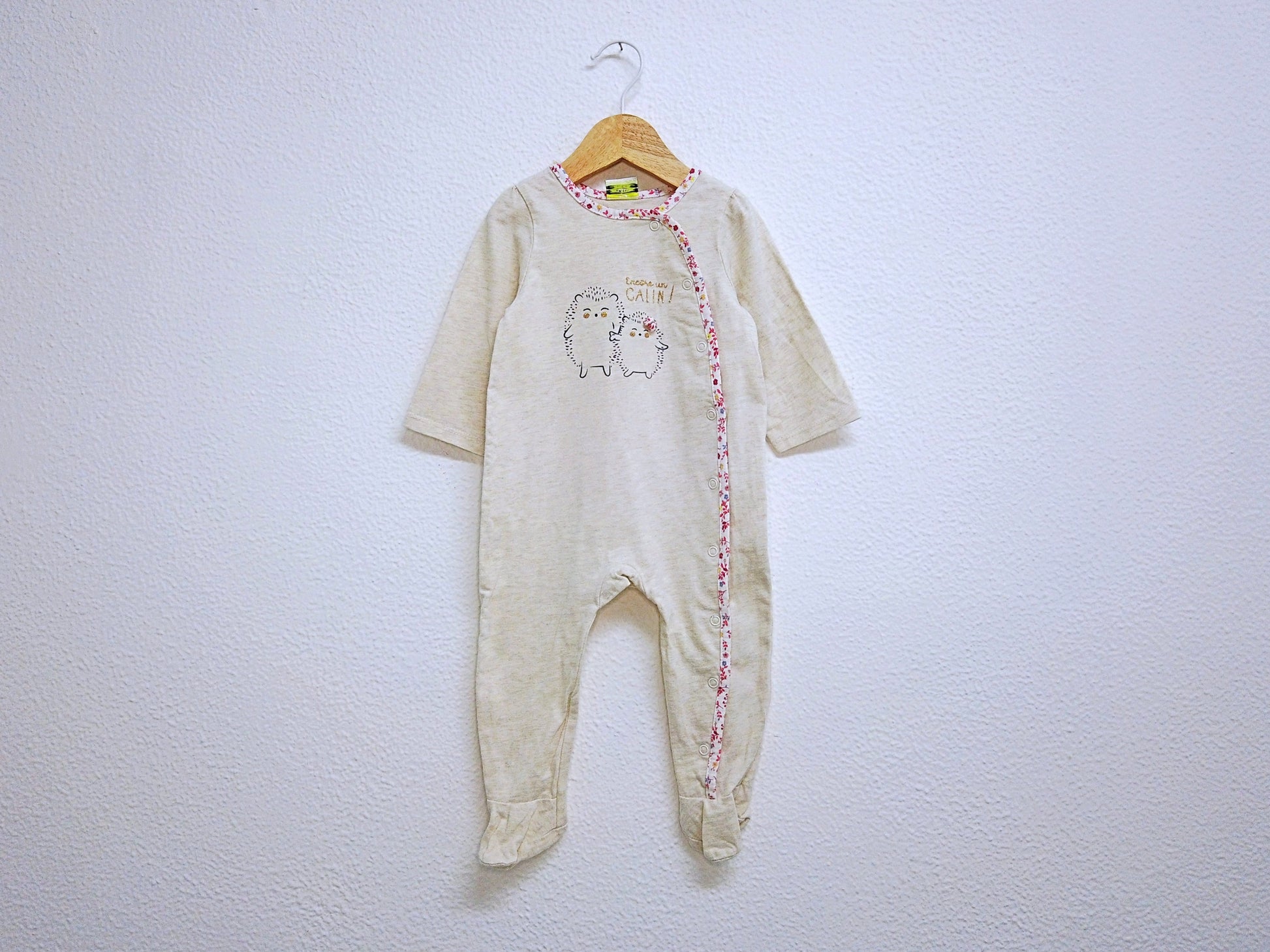 Babygrow c/ pés para Bebé Menina de 9 - 12 meses | Clobies