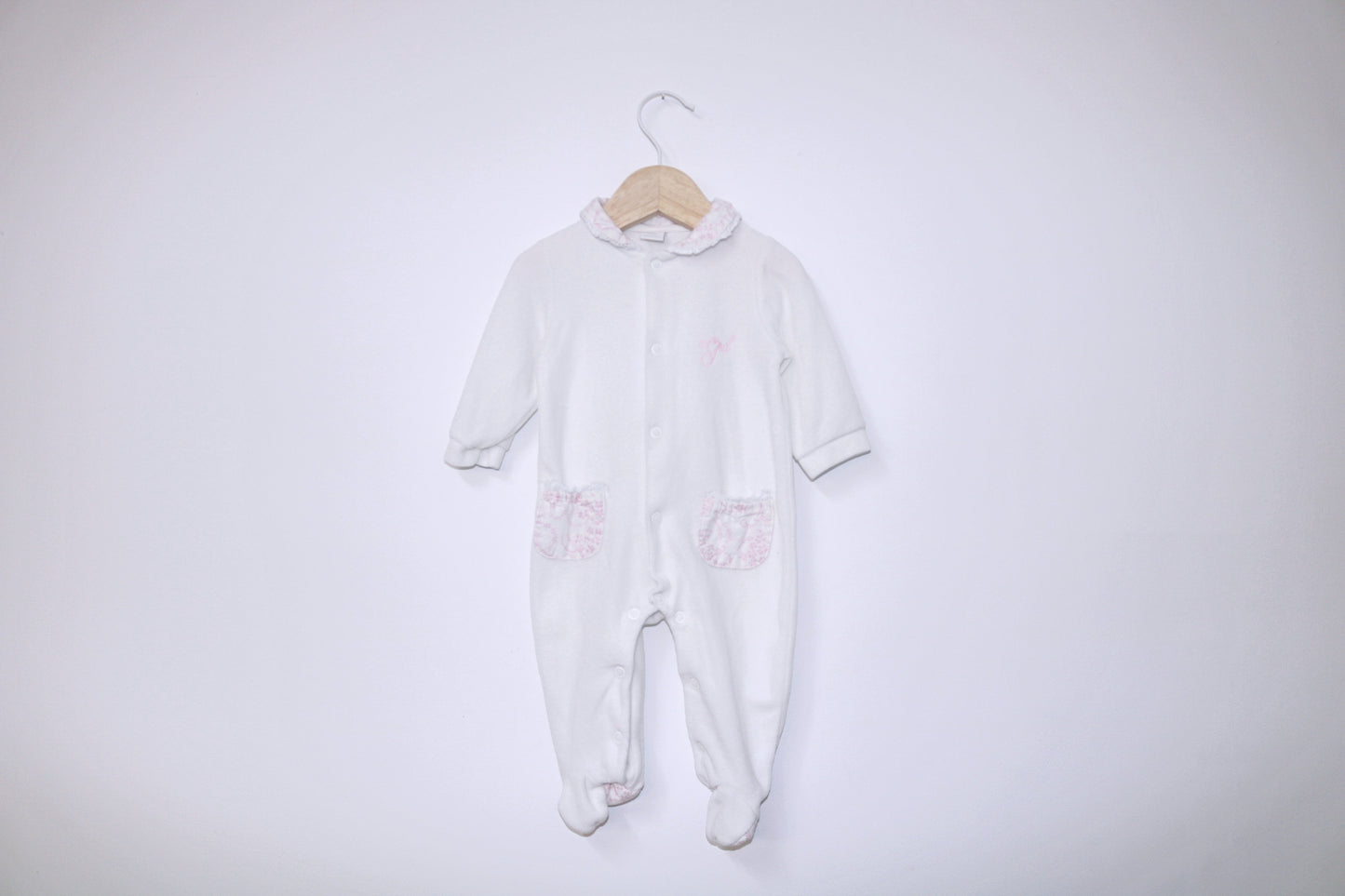 Babygrow c/ pés para Bebé Menina de 1 - 3 meses | Clobies