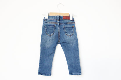 Calças de ganga (jeans) ▪️ Bebé 6 - 9 meses