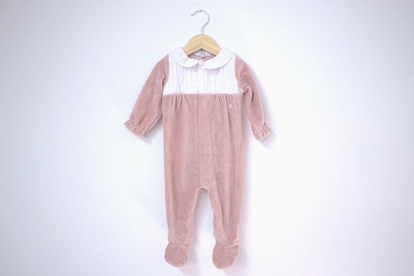 Babygrow c/ pés ▪️ Bebé 3 - 6 meses
